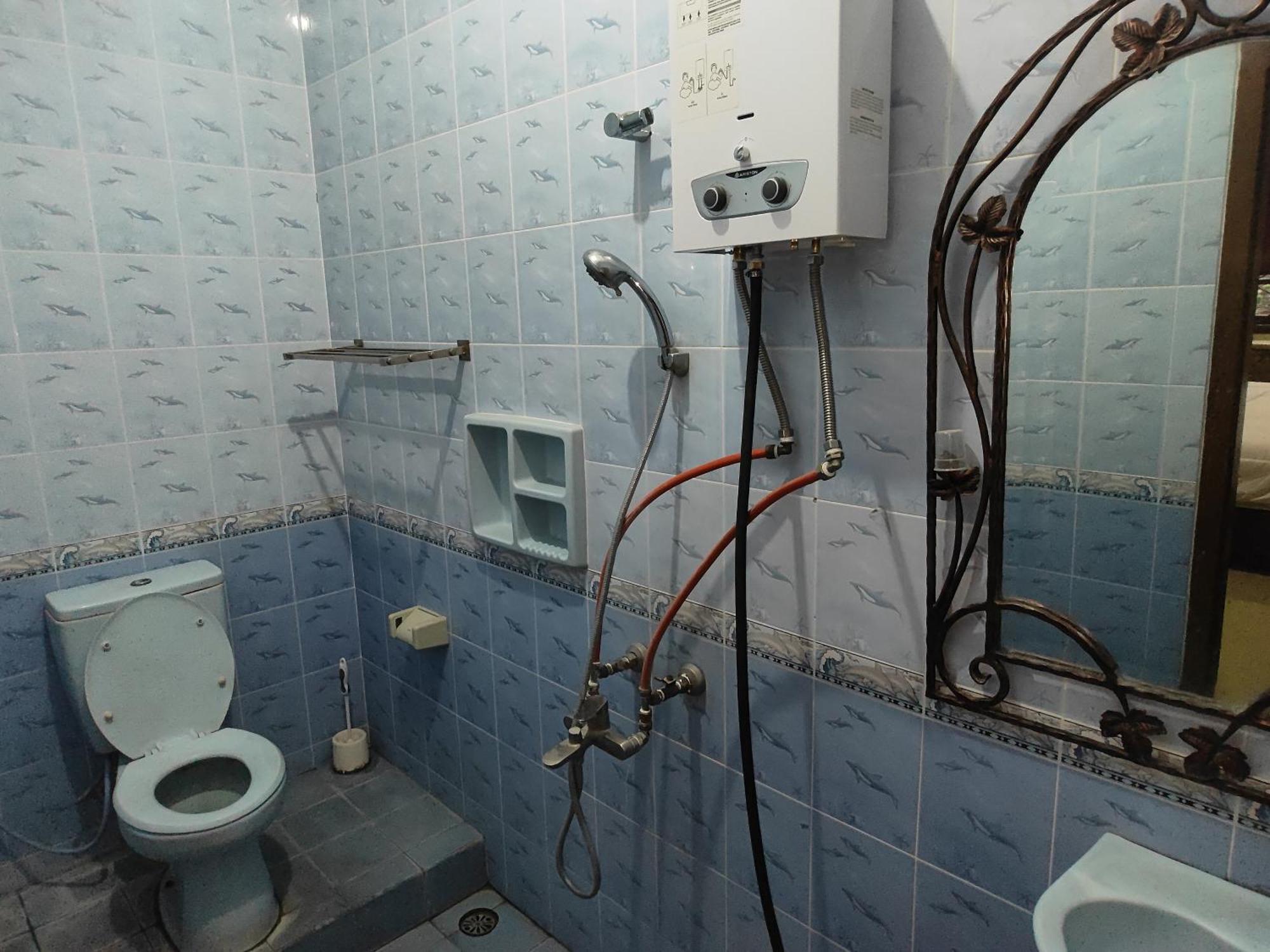Tirto 27 Homestay Yogyakarta Exterior photo